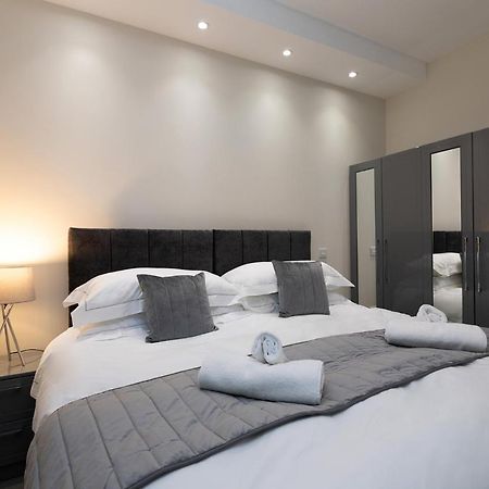 Pembroke Self Catering Apartments Luaran gambar