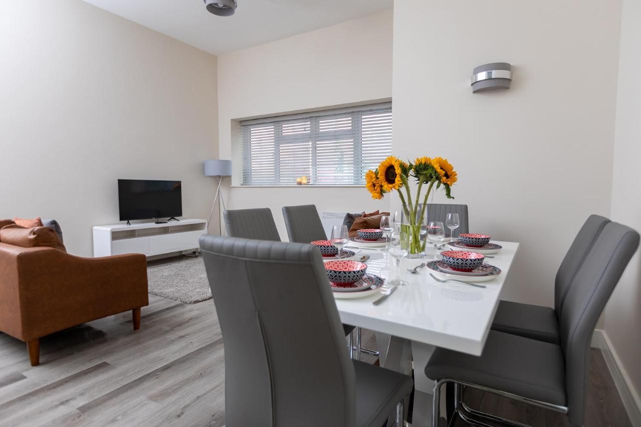 Pembroke Self Catering Apartments Luaran gambar